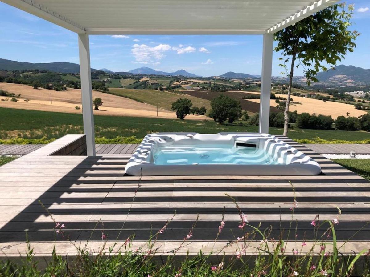 Serre Alte Landscape Luxury Rooms Matelica Exterior photo