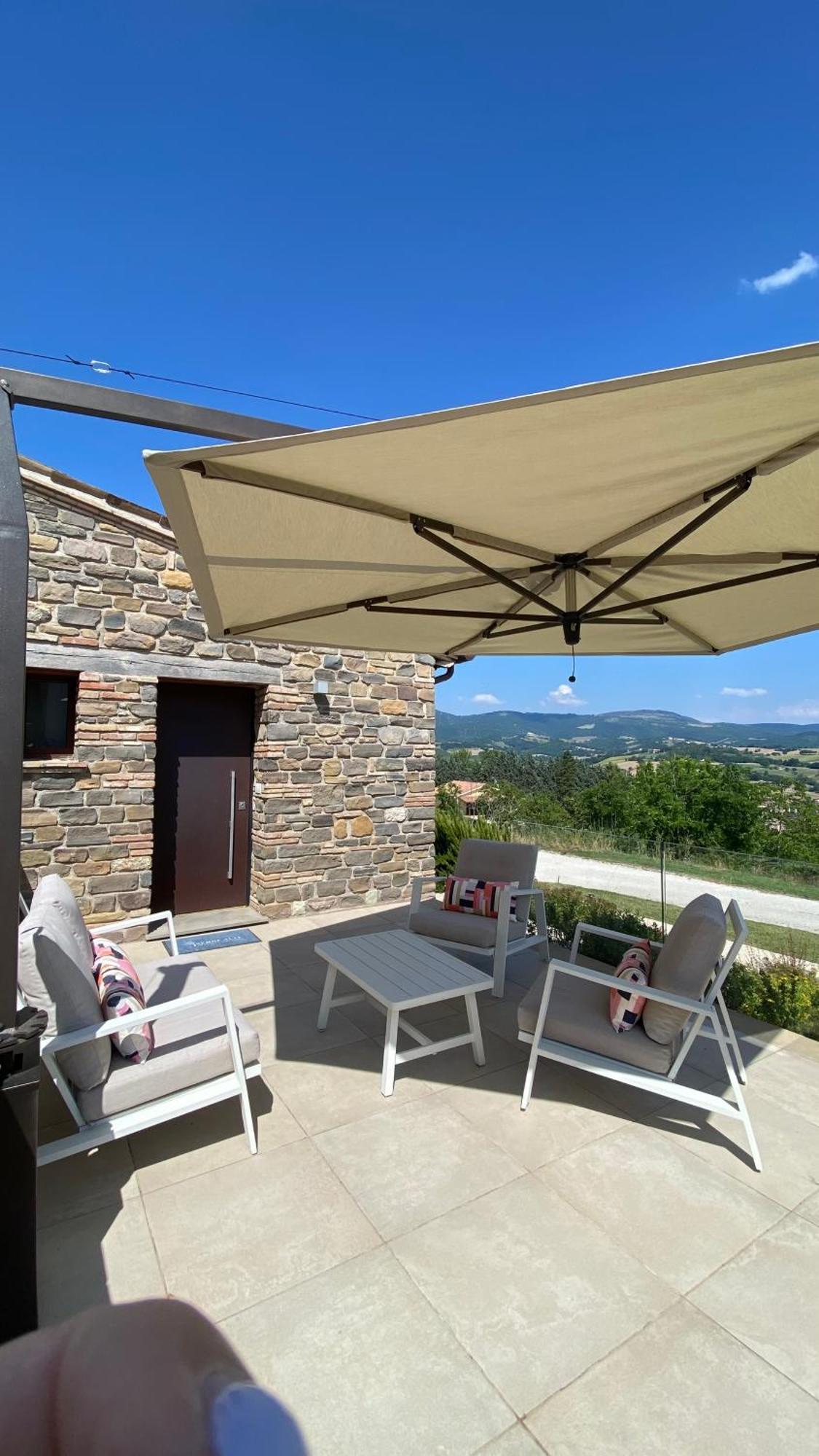 Serre Alte Landscape Luxury Rooms Matelica Exterior photo