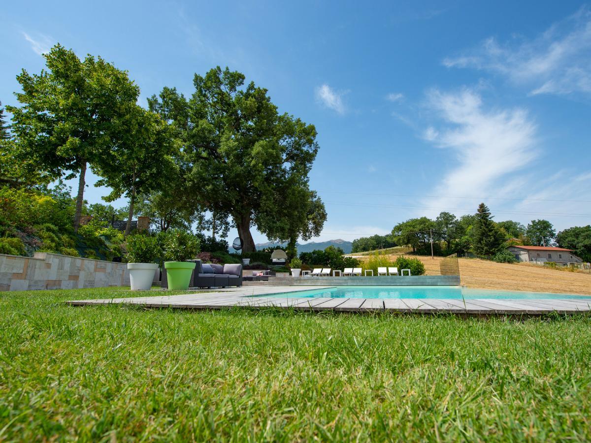 Serre Alte Landscape Luxury Rooms Matelica Exterior photo